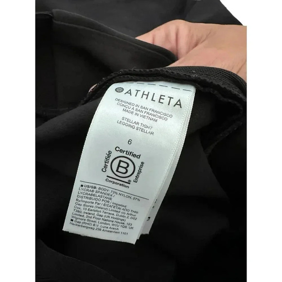 Athleta Dark Blue Fitted High Rise Elation Capri Legging Size 6 - Picture 4 of 8